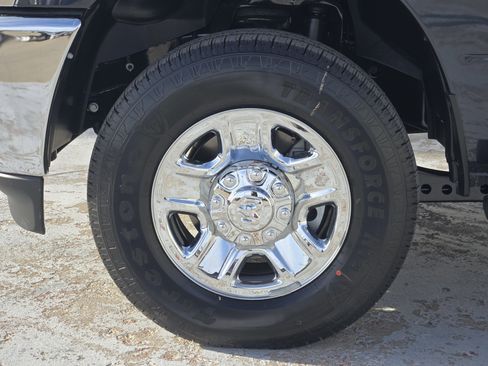 New 2026 RAM 2500 Tradesman AWD/4WD image 10