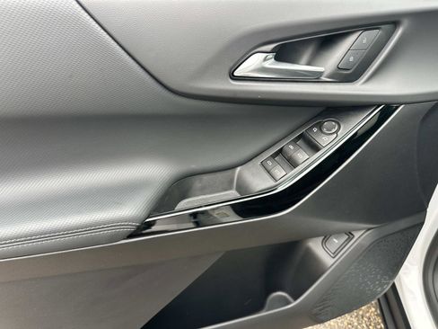 Certified 2026 Chevrolet Equinox LT w/ Convenience Package II image 14