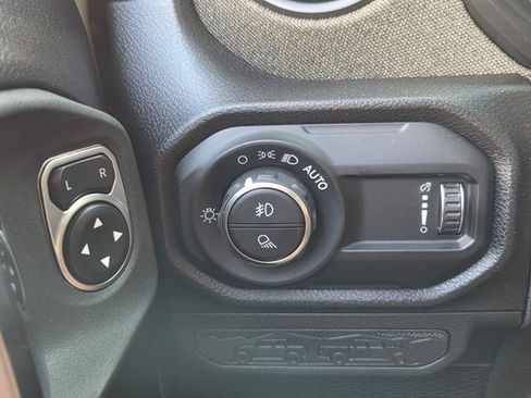 New 2026 Jeep Gladiator Willys AWD/4WD image 22