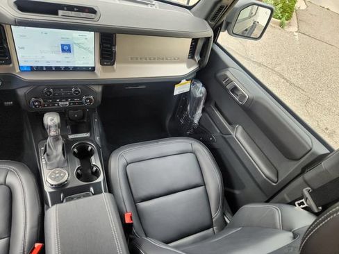 New 2026 Ford Bronco Outer Banks AWD/4WD image 12