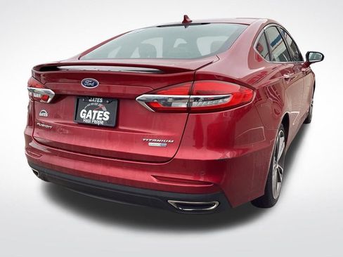 Used 2019 Ford Fusion Titanium image 11