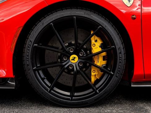 Used 2020 Ferrari 488 Pista Coupe image 14