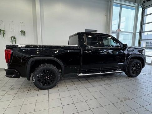 Used 2020 GMC Sierra 1500 Elevation w/ Elevation Value Package image 37