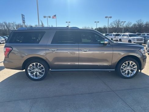 Used 2019 Ford Expedition Max Platinum image 6