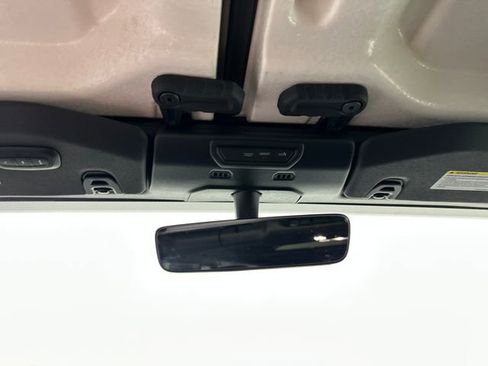 Used 2023 Jeep Wrangler Unlimited Sahara w/ Cold Weather Group AWD/4WD image 24