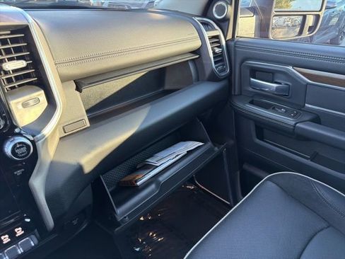 Used 2024 RAM 3500 Laramie image 18