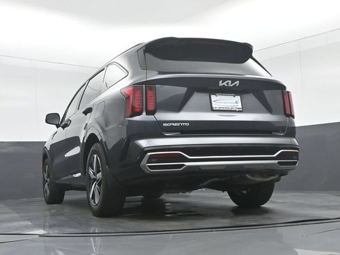 Used 2023 Kia Sorento S FWD image 68