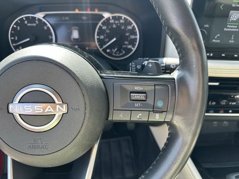 Used 2022 Nissan Rogue SL w/ SL Premium Package image 23