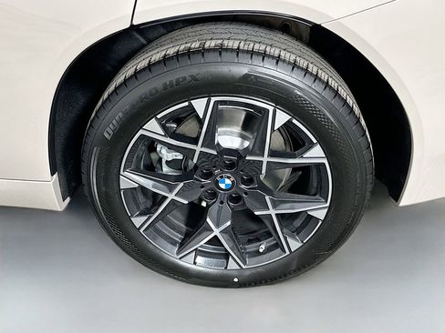 Used 2025 BMW X3 xDrive30i w/ Premium Package AWD/4WD image 23