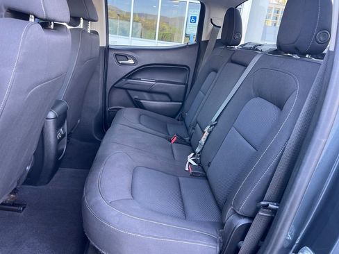 Used 2020 Chevrolet Colorado LT AWD/4WD image 15