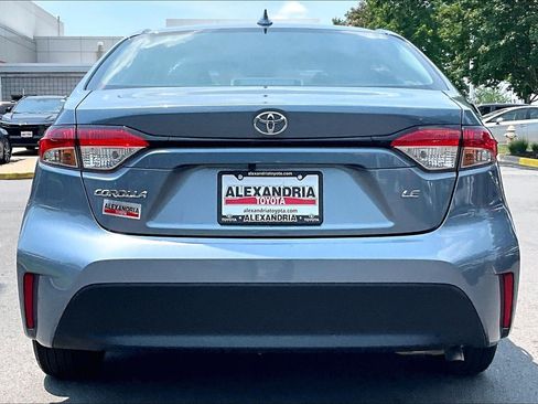 Used 2024 Toyota Corolla LE FWD image 4