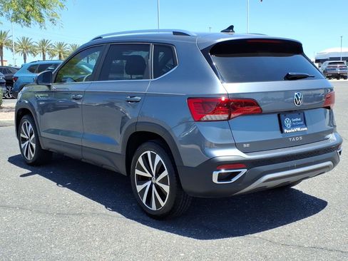 Certified 2023 Volkswagen Taos SE FWD image 5