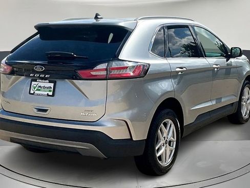 Used 2022 Ford Edge SEL w/ Convenience Package image 6