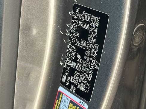 Used 2019 Kia Soul + FWD image 33