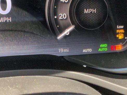 New 2026 RAM 1500 4x4 Crew Cab image 19