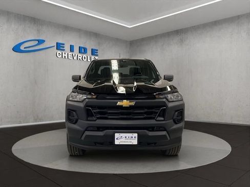 New 2026 Chevrolet Colorado W/T w/ WT Custom Package AWD/4WD image 2