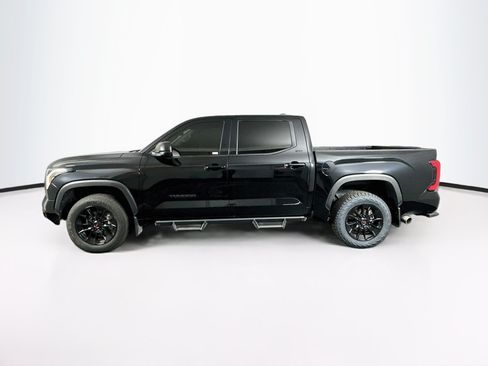 Used 2024 Toyota Tundra SR5 w/ SR5 Premium Package AWD/4WD image 4