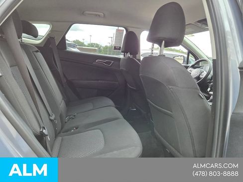Used 2025 Kia Sportage LX FWD image 14