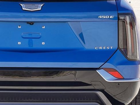 New 2026 Cadillac Optiq Luxury 1 image 5