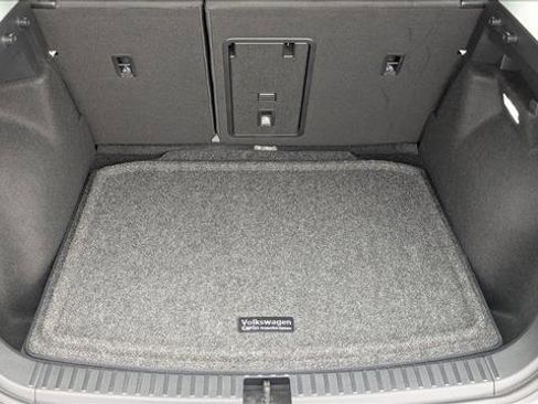 Used 2024 Volkswagen Taos S image 6