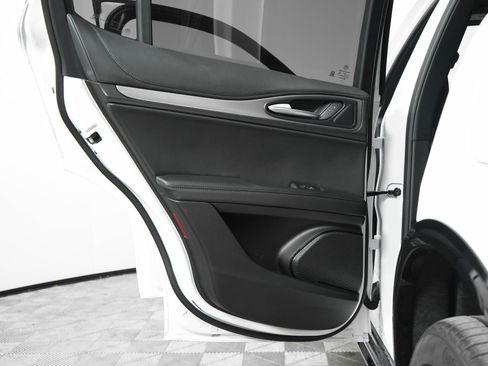 New 2025 Alfa Romeo Stelvio Sprint image 26