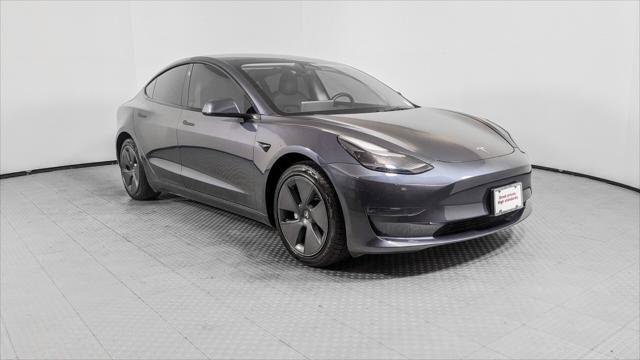 Used 2023 Tesla Model 3 Standard Range RWD image 9