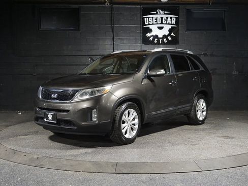 Used 2014 Kia Sorento EX image 1