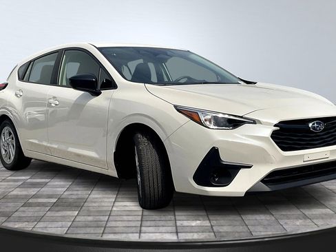 New 2025 Subaru Impreza 2.0i image 2