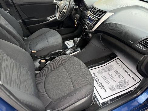 Used 2016 Hyundai Accent SE FWD image 15
