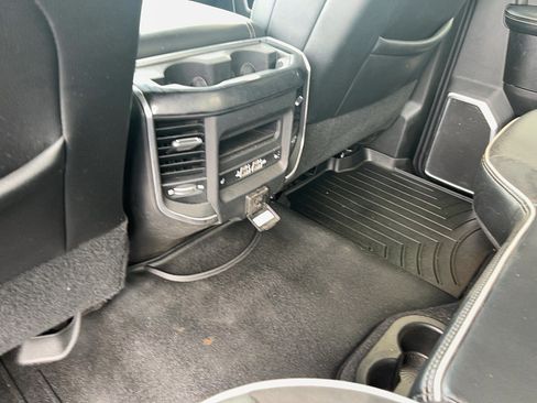 Used 2019 RAM 3500 Laramie AWD/4WD image 26