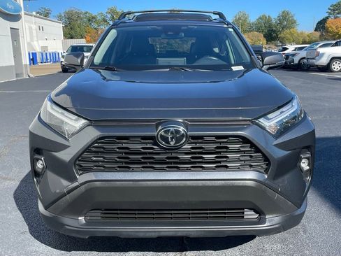 Used 2023 Toyota RAV4 XLE Premium image 9