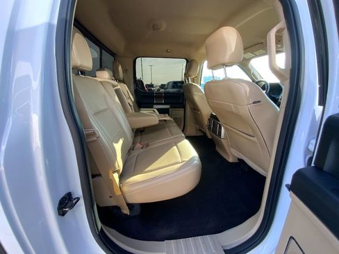 Used 2016 Ford F150 Lariat w/ Equipment Group 501A Mid image 19