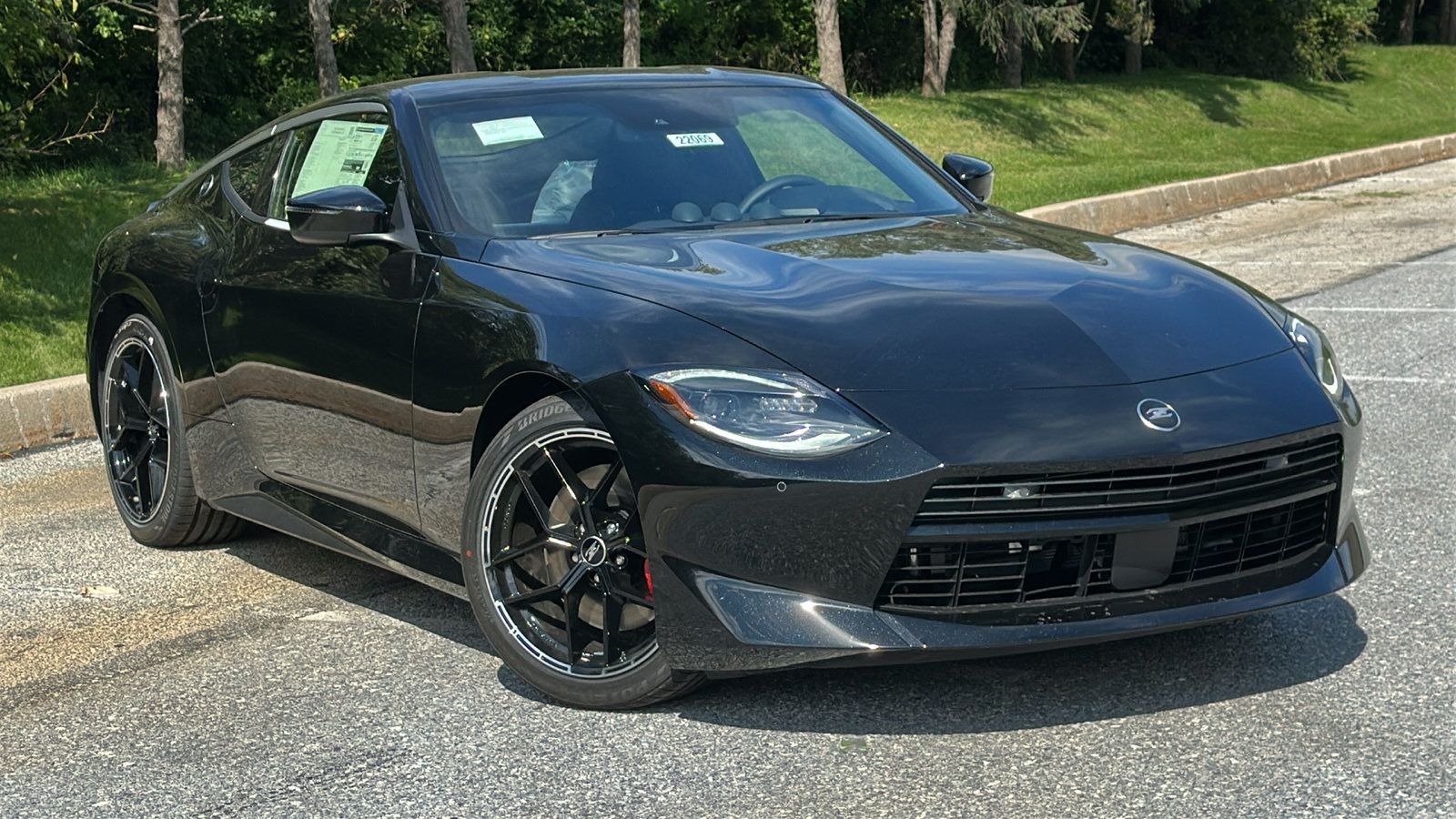 New 2027 Nissan Z Performance RWD image 1