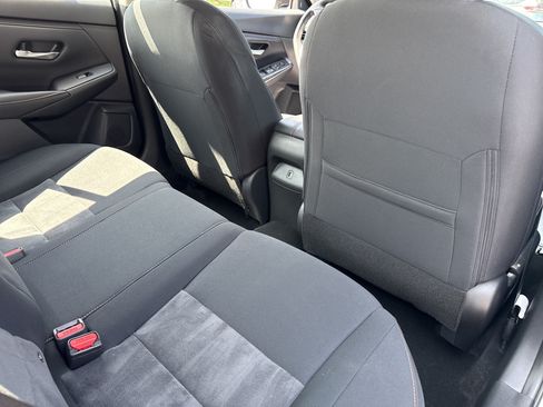 Used 2023 Nissan Sentra SR w/ Electronics Package FWD image 16