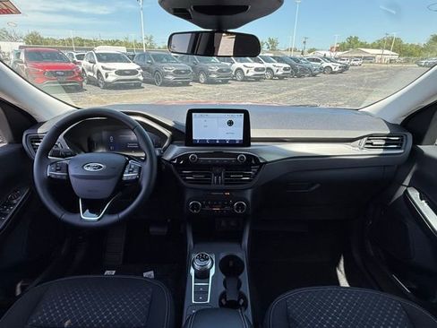 New 2025 Ford Escape Active w/ Cold Weather Package image 15