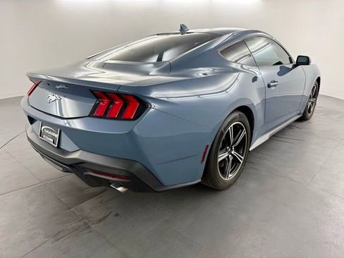 Used 2024 Ford Mustang Premium image 8