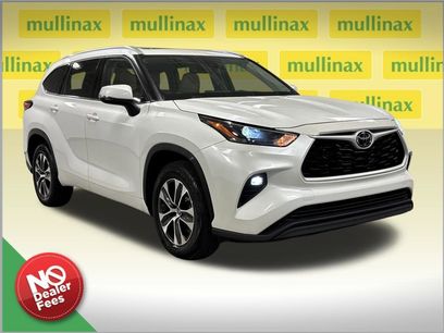 Used 2022 Toyota Highlander XLE