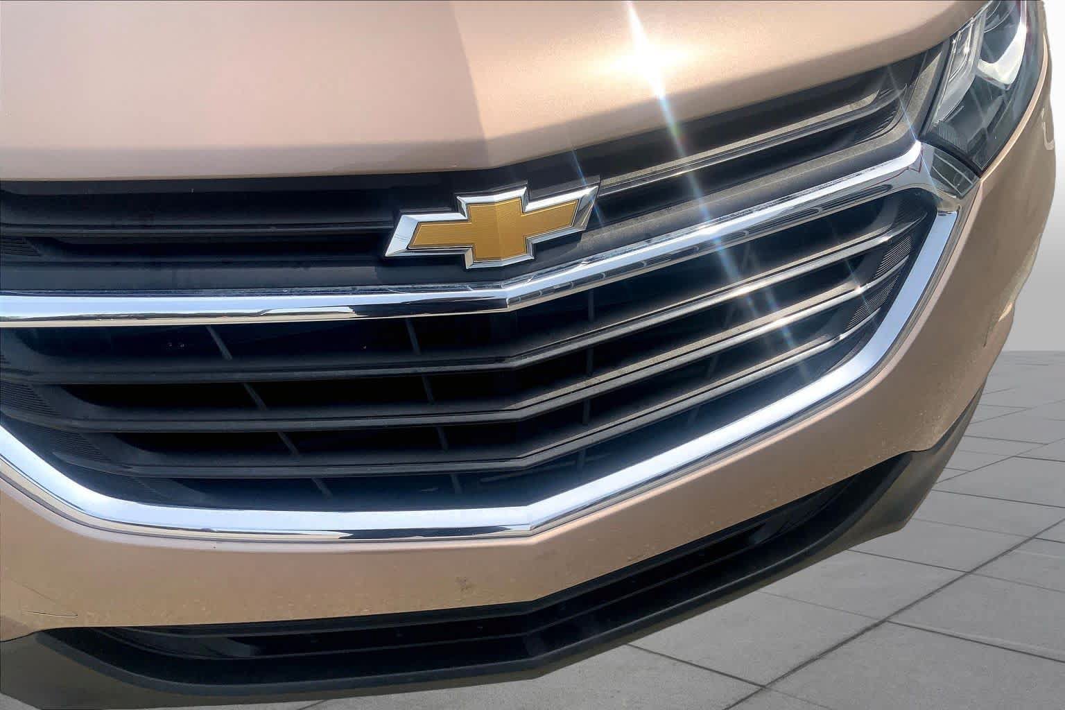 Used 2018 Chevrolet Equinox LT FWD image 27