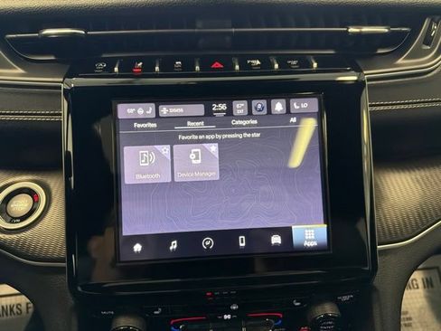 Used 2023 Jeep Grand Cherokee L Laredo AWD/4WD image 23
