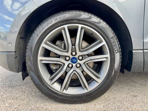 Used 2021 Ford Edge Titanium w/ Equipment Group 301A AWD/4WD image 31