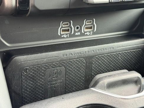 Used 2025 RAM 1500 Laramie AWD/4WD image 22