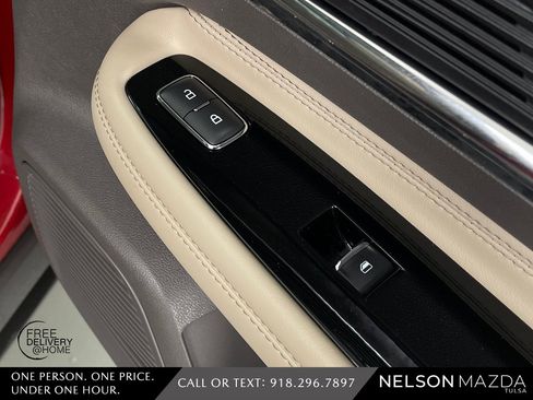 Used 2022 Lincoln Corsair FWD w/ Premium Package image 44