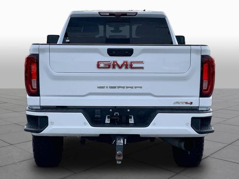Used 2023 GMC Sierra 2500 AT4 w/ AT4 Premium Plus Package AWD/4WD image 5