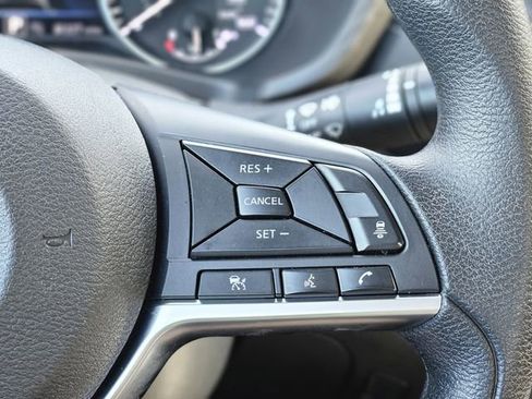 Certified 2024 Nissan Sentra SV FWD image 18