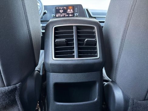 Used 2025 Kia Sportage LX FWD image 22