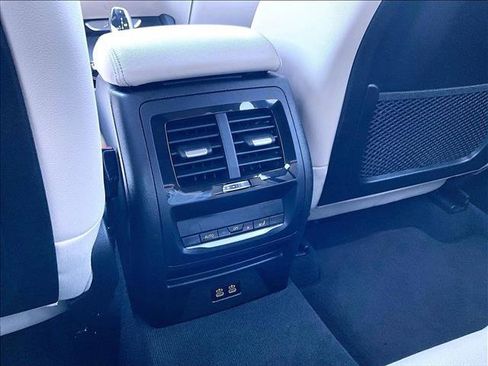 Used 2021 BMW X3 sDrive30i w/ Premium Package RWD image 22