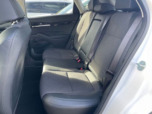 Used 2025 Kia Seltos S image 25