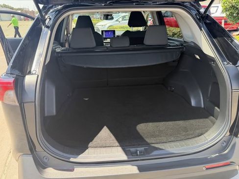 Certified 2025 Toyota RAV4 XLE FWD image 23