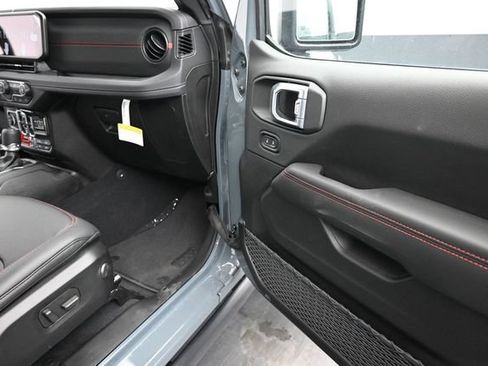 New 2026 Jeep Wrangler Unlimited Rubicon 392 w/ Quick Order Package 27X Moab AWD/4WD image 17