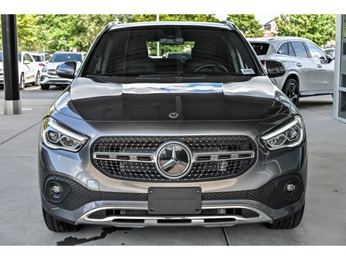 Certified 2021 Mercedes-Benz GLA 250 4MATIC image 4